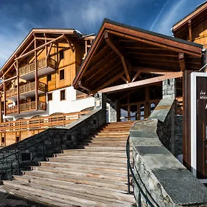 https://lagrange-vacances-les-chalets-demeraude.hotels-rhonealpes.com